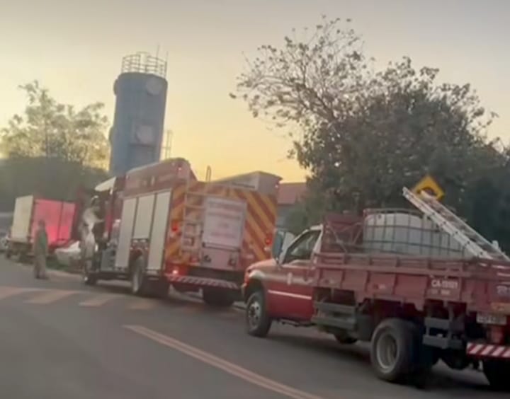  Bombeiros resgatam bebê com pé preso no ralo de creche no Hortênsias